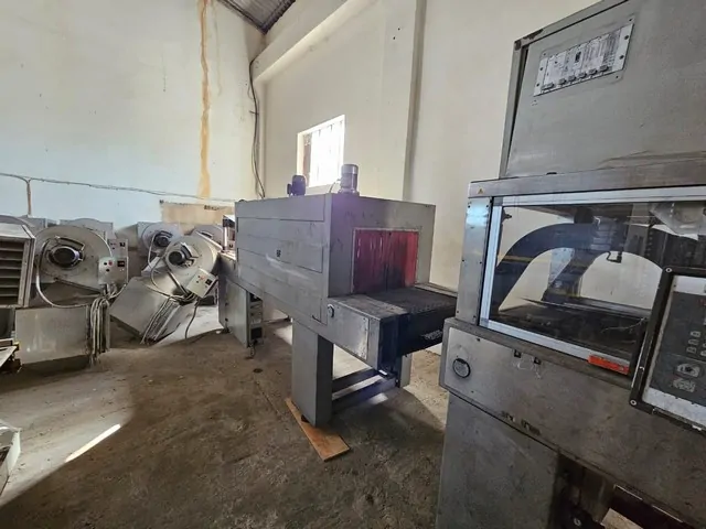 Used Shrink Wrapper SMI — 8
