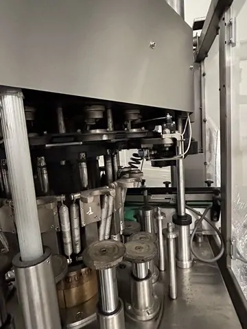 Used wirehooder Robino&Galandrino 14.000 bph — 3