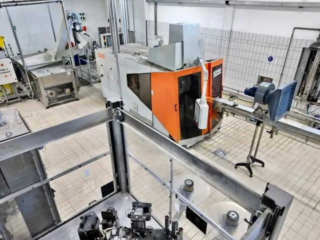 Used PET Blower Kosme Ksb 4 L 6.800 bph — 4