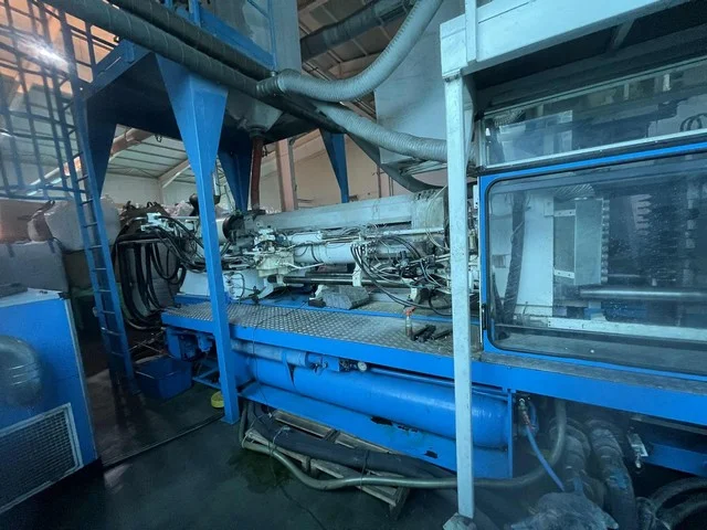 Used Hekuma Pet preform injection molding system — 7