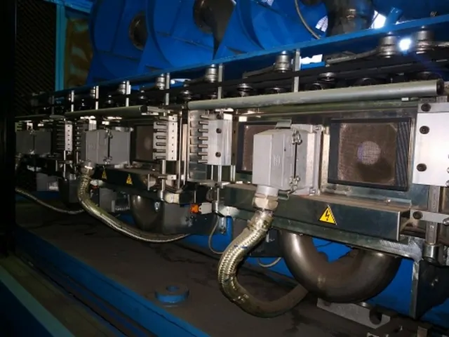 Used Blow Moulding Machine Sipa sf 8/4 — 4