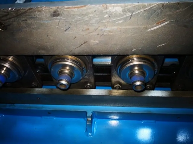 Used Blow Moulding Machine Sipa sf 8/4 — 8