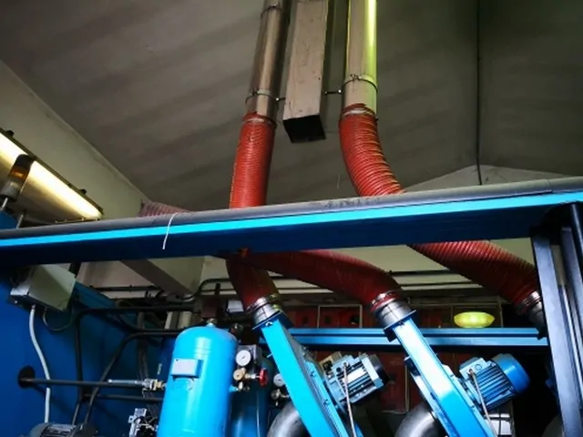 Used Blow Moulding Machine Sipa sf 8/4 — 10