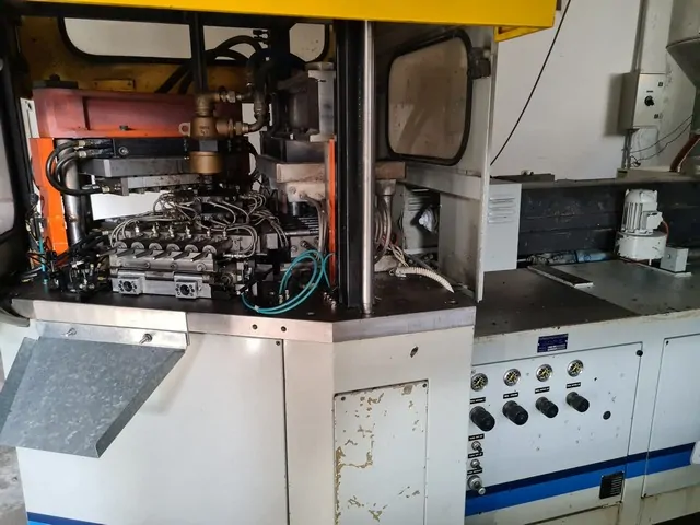 Used PET Blower Uniloy Comec ibm 42 — 2
