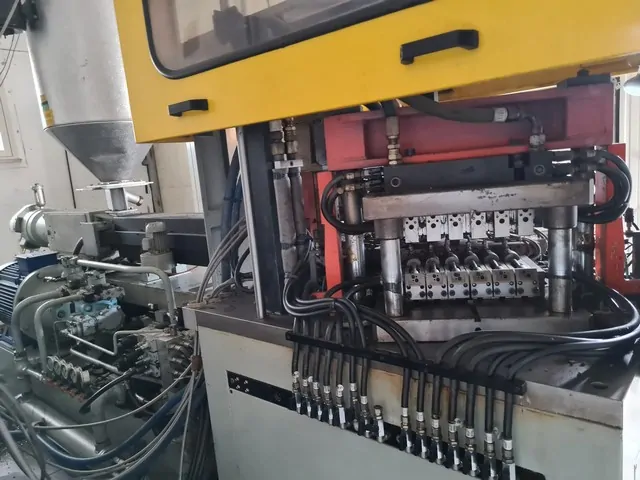 Used PET Blower Uniloy Comec ibm 42 — 8