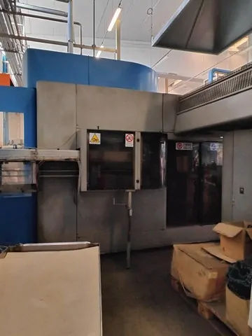 Used Blow Moulding Machine Sipa Sfr 16 — 2