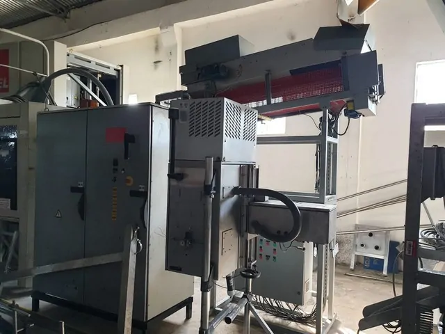 Used Blow Moulding Machine Sidel Sbo 6 — 2