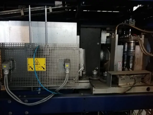 Used Blow Moulding Machine Terta Pak Dynablow db 30 — 3