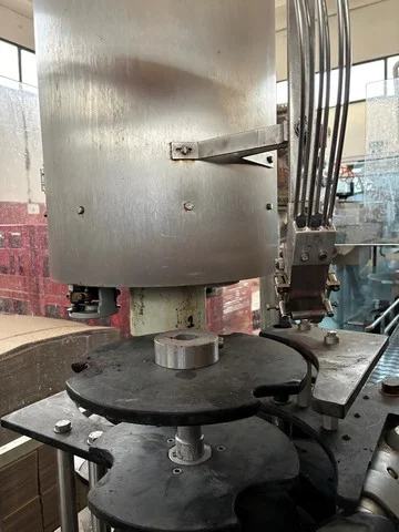 Used Bertolaso capper — 2